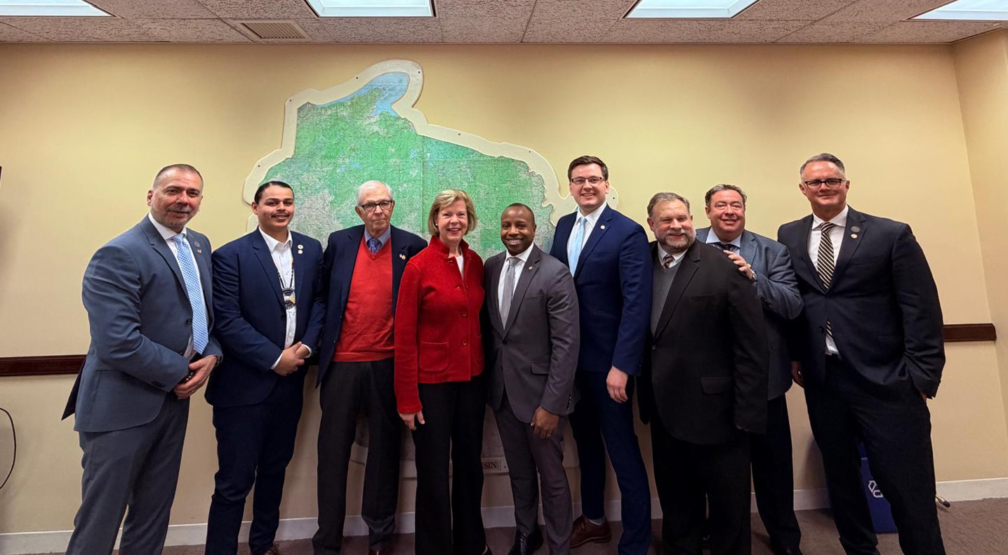 Mayor with a group of people posing for a picture